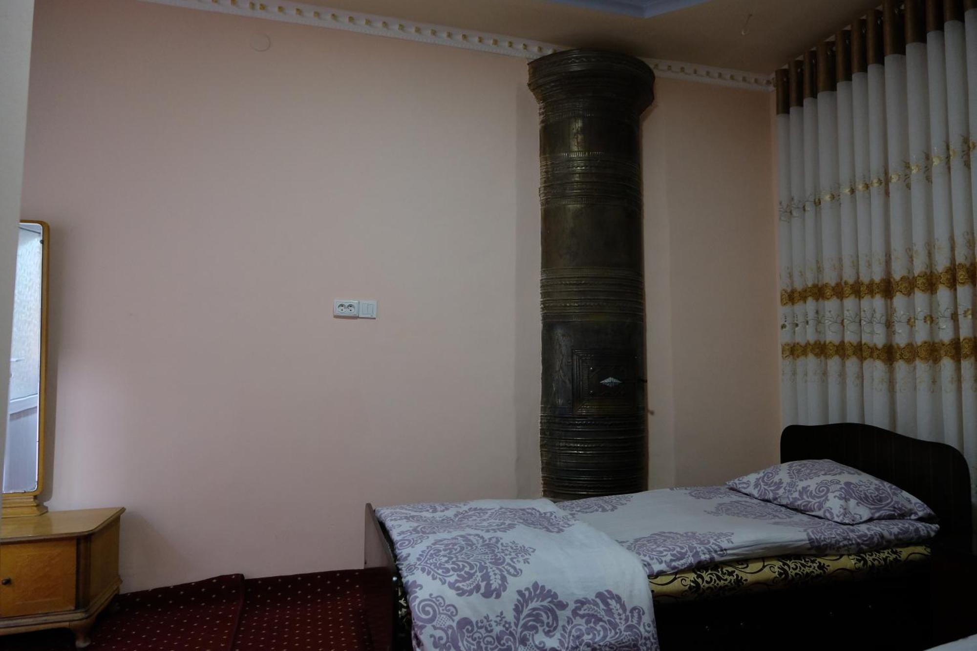 Nasrulla Samarqand Hotel Szamarkand Szoba fotó
